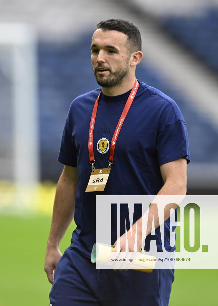 Glasgow, Scotland, 12th October 2025. John McGinn of Scotland during the Scotland vs Belarus FIFA World Cup, WM, Weltmeisterschaft, Fussball European Qualifying match at Hampden Park, Glasgow. Picture credit should read: Neil Hanna Sportimage . SPI_014_NH_Scotland_Belarus SPI-4211-0014