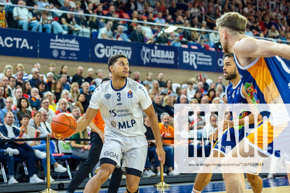 Kevin McClain MLP Academics Heidelberg, 03 , GER, Rostock Seawolves vs MLP Academics Heidelberg, easycredit BBL, Basketball, Bundesliga, Matchday 4, Season 2025 2026, 12 10 2025, GER, Rostock Seawolves vs MLP Academics Heidelberg, easycredit BBL, Basketball, Bundesliga, Matchday 4, Season 2025 2026, 12 10 2025, Rostock