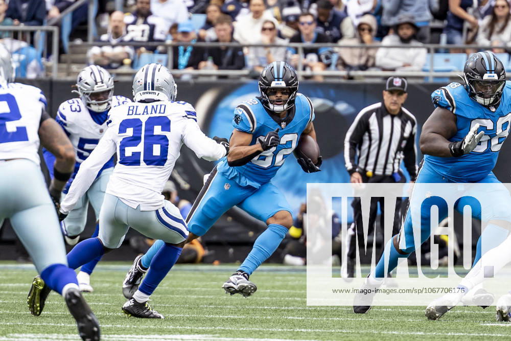 Charlotte, North Carolina, U.S: October 12, 2025, Charlotte, North Carolina, USA: Carolina Panthers tight end Tommy Tremble (82) at Bank of America Stadium. The Carolina Panthers went on to win 30 to 27 over the Dallas Cowboys. Charlotte U.S - ZUMAw123 20251012_fap_w123_030