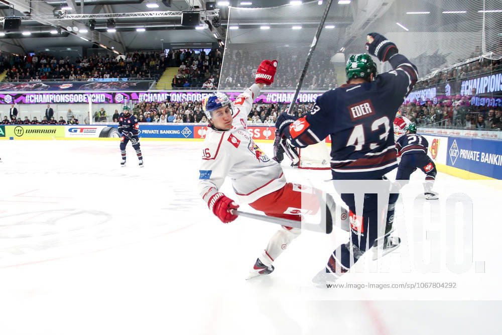 Ice hockey, Eishockey - CHL, EC RBS vs Berlin SALZBURG,AUSTRIA,15.OCT.25 - ICE HOCKEY - CHL, Champions Hockey League, group stage, EC Red Bull Salzburg vs Eisbaeren Berlin. Image shows Luca Auer (EC RBS) and Andreas Eder (Berlin). GEPAxpictures xMathiasxMandl