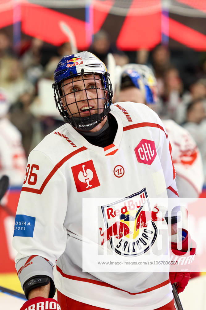 Ice hockey, Eishockey - CHL, EC RBS vs Berlin SALZBURG,AUSTRIA,15.OCT.25 - ICE HOCKEY - CHL, Champions Hockey League, group stage, EC Red Bull Salzburg vs Eisbaeren Berlin. Image shows Mario Huber (EC RBS). GEPAxpictures xMathiasxMandl