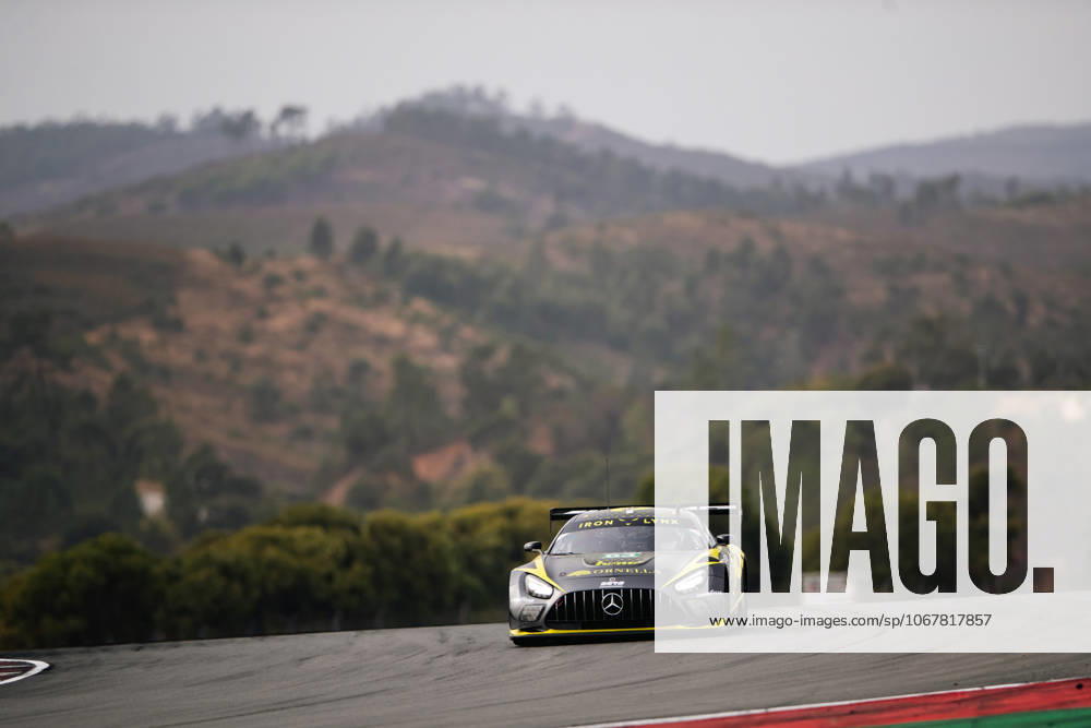 AUTO - ELMS - 4 HOURS OF PORTIMAO 2025 63 BERRY Martin (sgp), HANAFIN Lorcan (gbr), SCHILLER Fabian (gbr), Iron Lynx, Mercedes-AMG GT3 Evo, LMGT3, action during the 4 Hours of Portimao, 6th round of the 2025 European Le Mans Series on the Autodromo Internacional do Algarve from October 16 to 18, 2025 in Portimao, Portugal -