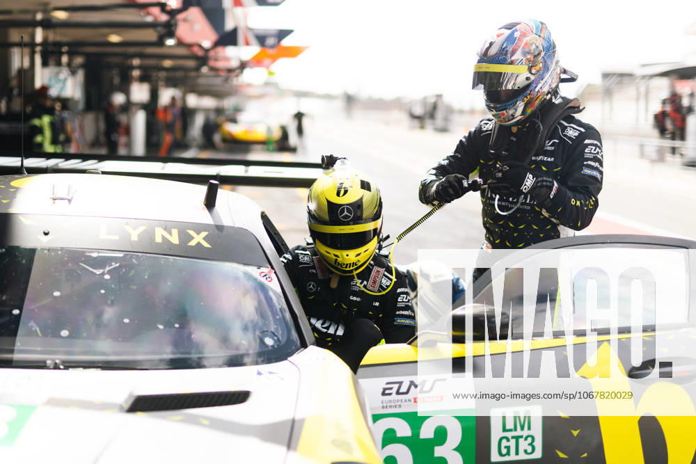 AUTO - ELMS - 4 HOURS OF PORTIMAO 2025 BERRY Martin (sgp), Iron Lynx, Mercedes-AMG GT3 Evo, LMGT3, portrait HANAFIN Lorcan (gbr), Iron Lynx, Mercedes-AMG GT3 Evo, LMGT3, portrait during the 4 Hours of Portimao, 6th round of the 2025 European Le Mans Series on the Autodromo Internacional do Algarve from October 16 to 18, 2025 in Portimao, Portugal -