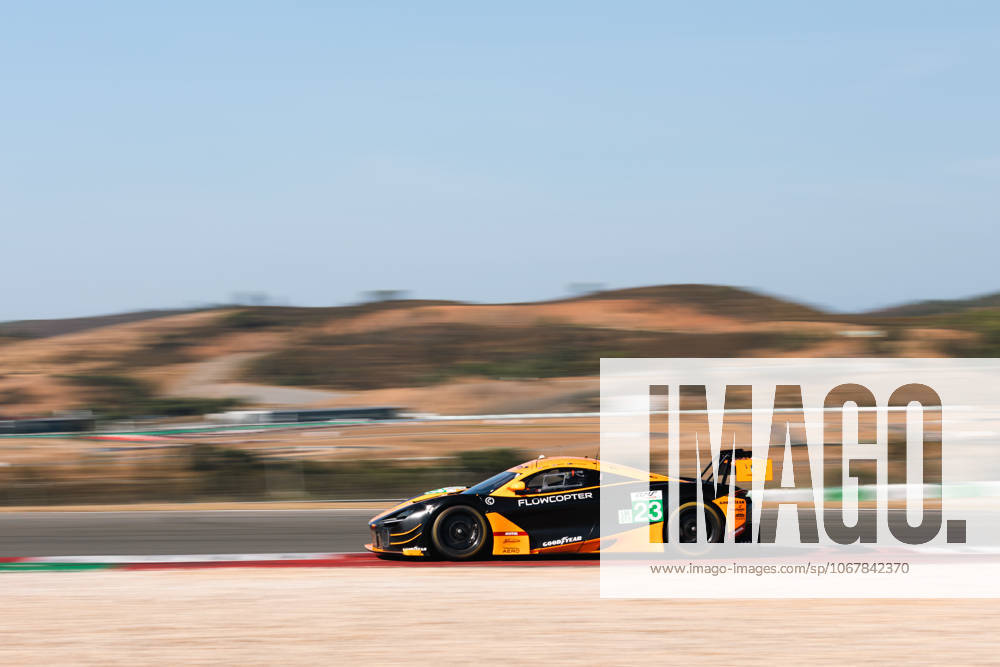 AUTO - ELMS - 4 HOURS OF PORTIMAO 2025 23 BIRCH Michael (gbr), PATTERSON Garnet (aus), BOYD Wayne (gbr), United Autosports, McLaren 720S GT3 Eco, LMGT3, action during the 4 Hours of Portimao, 6th round of the 2025 European Le Mans Series on the Autodromo Internacional do Algarve from October 16 to 18, 2025 in Portimao, Portugal -