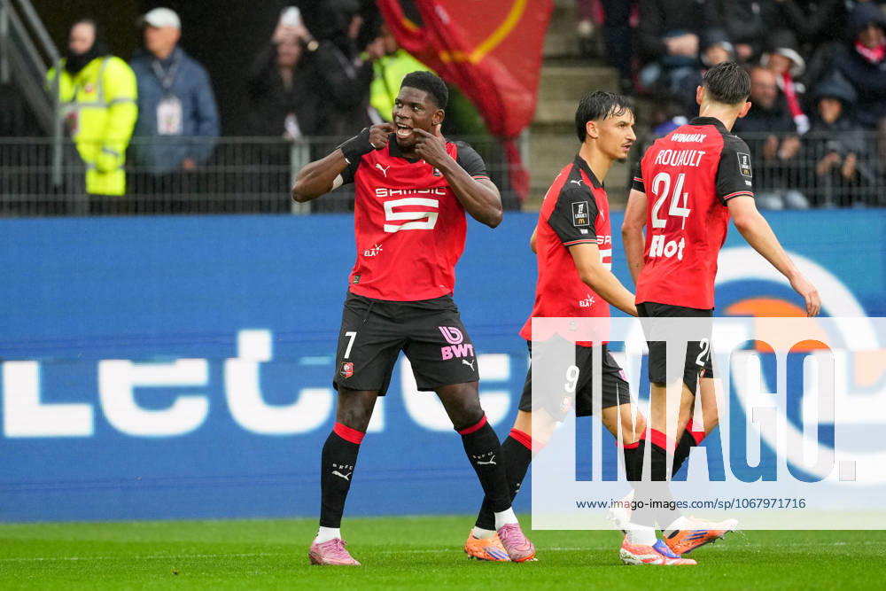 Stade Rennais FC v AJ Auxerre - Ligue 1 McDonald s 2025 2026 09 Esteban LEPAUL (srfc) - 07 Breel EMBOLO (srfc) during the Ligue 1 McDonald s match between Rennes and Auxerre at Roazhon Park on October 19, 2025 in Rennes, France. Rennes France