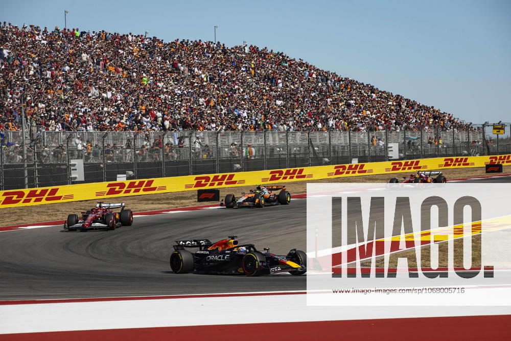F1 - UNITED STATES GRAND PRIX 2025 01 VERSTAPPEN Max (nld), Red Bull Racing RB21, action 16 LECLERC Charles (mco), Scuderia Ferrari SF-25, action 04 NORRIS Lando (gbr), McLaren F1 Team MCL39, action 44 HAMILTON Lewis (gbr), Scuderia Ferrari SF-25, action spectators, fans during the 2025 Formula 1 United States Grand Prix, 19th round of the 2025 FIA Formula One World Championship, WM, Weltmeisterschaft from October 17 to 19, 2025 on the Circuit of the Americas, in Austin, Texas, United States of America - AustinUnited States