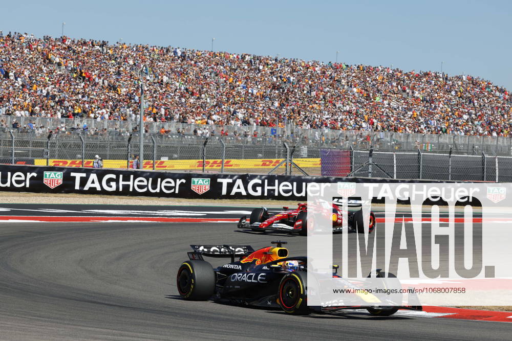 F1 - UNITED STATES GRAND PRIX 2025 01 VERSTAPPEN Max (nld), Red Bull Racing RB21, action 16 LECLERC Charles (mco), Scuderia Ferrari SF-25, action during the 2025 Formula 1 United States Grand Prix, 19th round of the 2025 FIA Formula One World Championship, WM, Weltmeisterschaft from October 17 to 19, 2025 on the Circuit of the Americas, in Austin, Texas, United States of America - AustinUnited States