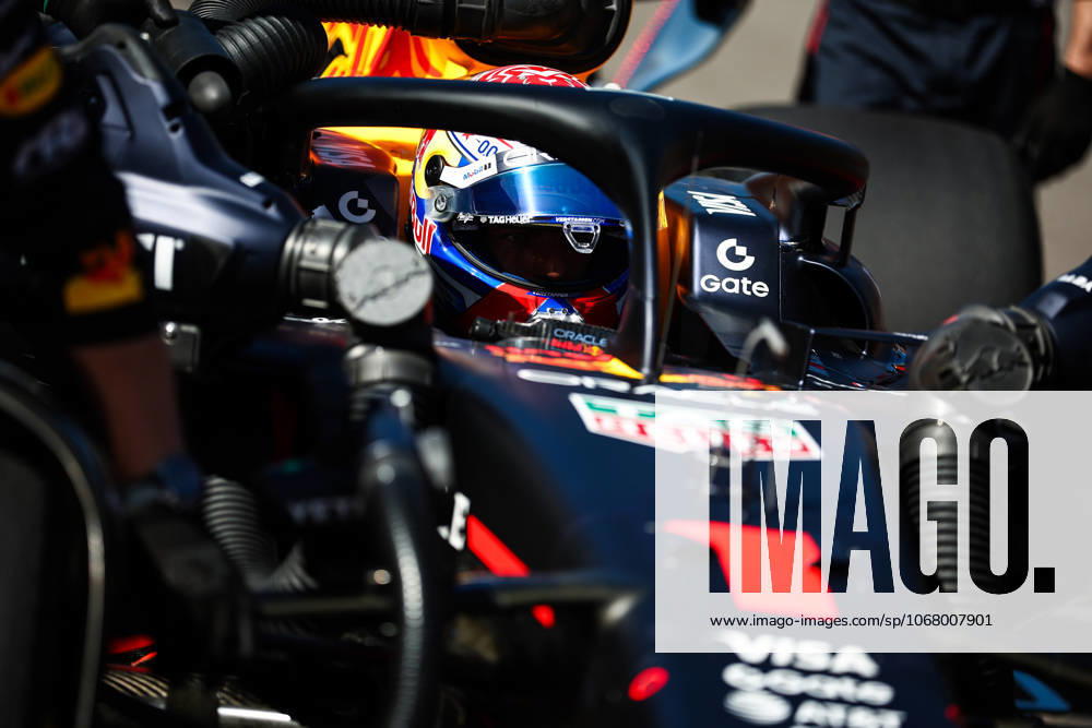 F1 - UNITED STATES GRAND PRIX 2025 01 VERSTAPPEN Max (nld), Red Bull Racing RB21, action during the 2025 Formula 1 United States Grand Prix, 19th round of the 2025 FIA Formula One World Championship, WM, Weltmeisterschaft from October 17 to 19, 2025 on the Circuit of the Americas, in Austin, Texas, United States of America - AustinUnited States