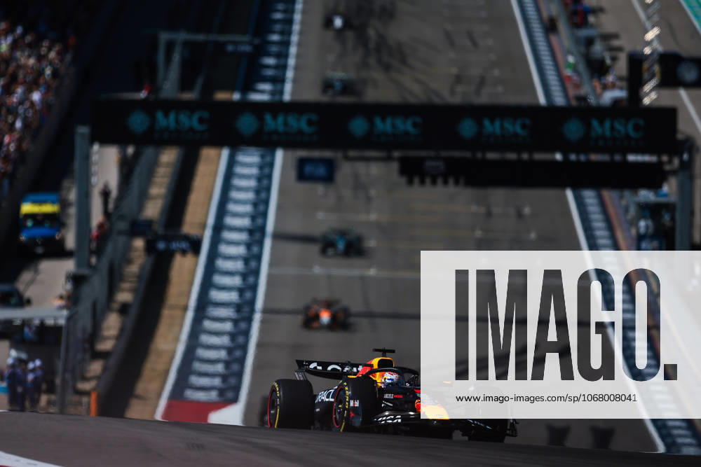 F1 - UNITED STATES GRAND PRIX 2025 01 VERSTAPPEN Max (nld), Red Bull Racing RB21, action during the 2025 Formula 1 United States Grand Prix, 19th round of the 2025 FIA Formula One World Championship, WM, Weltmeisterschaft from October 17 to 19, 2025 on the Circuit of the Americas, in Austin, Texas, United States of America - AustinUnited States