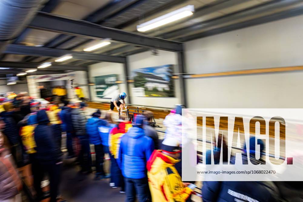 GER, Bob Bobsport, Saison 25 26, Maenner, Zentrale Leistungspruefung im Bobsport Anschubtest Traditionell haben sich die besten deutschen Piloten im Bobsport gemeinsam mit ihren Anschiebern in Oberhof zum Kräftemessen getroffen. 98559 Oberhof LOTTO Thüringen EISARENA Oberho Thüringen Deutschland