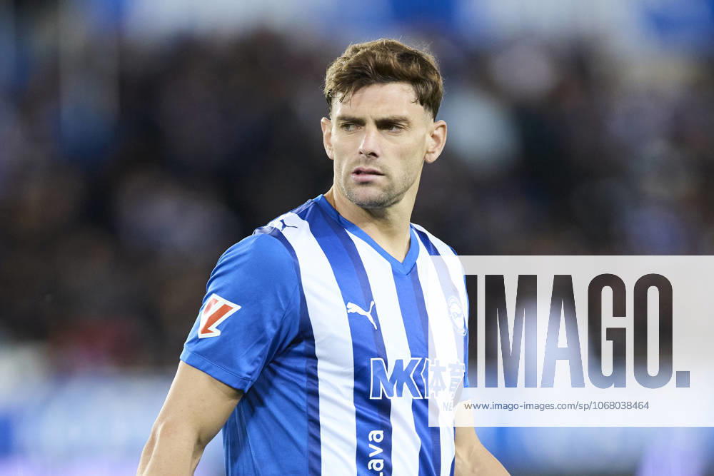 Lucas Boye of Deportivo Alaves looks on during the LaLiga EA Sports match between Deportivo Alaves and Valencia CF at Mendizorrotza on October 20, 2025, in Vitoria, Spain. Vitoria SPAIN - ZUMAa181 20251020_zaa_a181_172