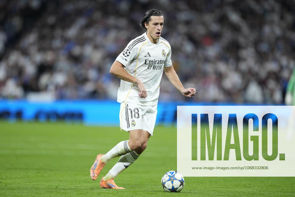 Alvaro Carreras of Real Madrid CF in action during the UEFA Champions League 2025 26 League Phase MD3 match between Real Madrid C.F. and Juventus FC at Estadio Santiago Bernabeu on October 22, 2025 in Madrid, Spain. Madrid Spain - ZUMAa181 20251022_zaa_a181_203
