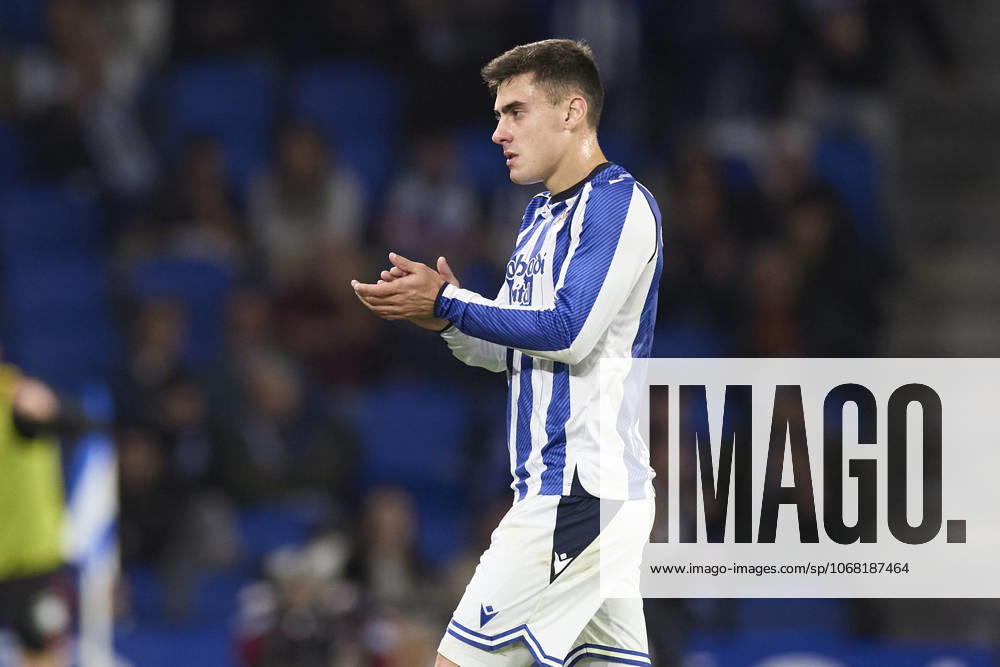 Ander Barrenetxea of Real Sociedad reacts during the LaLiga EA Sports match between Real Sociedad and Sevilla FC at Anoeta on October 24, 2025, in San Sebastian, Spain. San Sebastian SPAIN - ZUMAa181 20251024_zaa_a181_103
