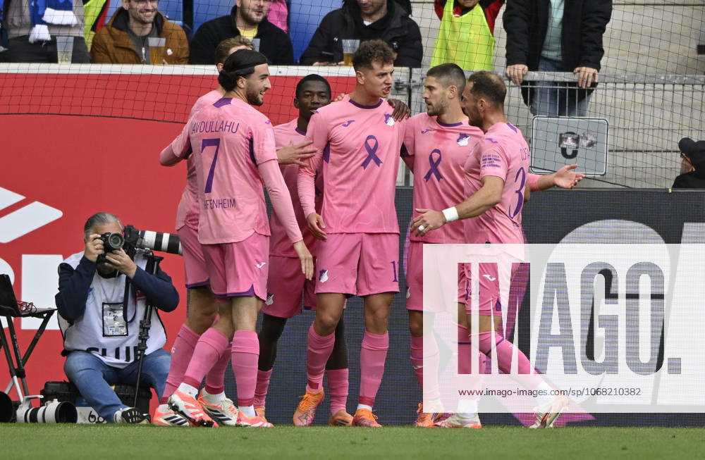 GOAL for 1 0 Fisnik Asllani TSG 1899 Hoffenheim 11 Goal celebration Pink violet jersey Special jersey campaign TOGETHER AGAINST BREAST CANCER TSG 1899 Hoffenheim Umut Tohumcu TSG 1899 Hoffenheim 17 Leon Avdullahu TSG 1899 Hoffenheim 07 Vladimir Coufal TSG 1899 Hoffenheim vs. Coufal TSG 1899 Hoffenheim 34 TSG 1899 Hoffenheim vs 1 FC Heidenheim 1846 FCH 25 10 2025 DFL REGULATIONS PROHIBIT ANY USE OF PHOTOGRAPHS AS IMAGE SEQUENCES AND OR QUASI VIDEO TSG 1899 Hoffenheim vs 1 FC Heidenheim 1846 FCH