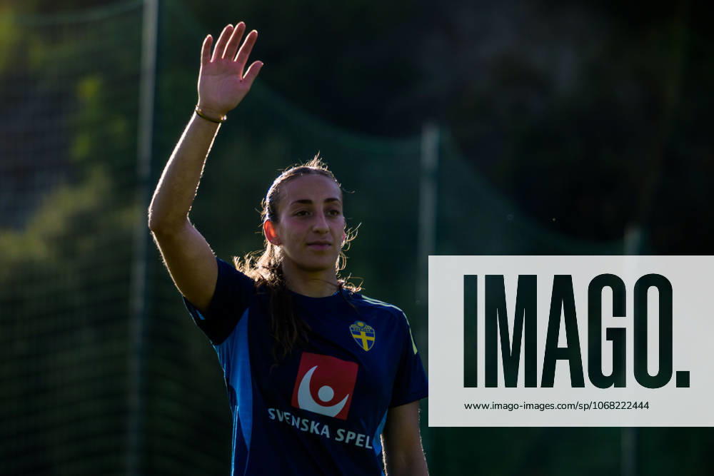 Rosa Kafaji of the Swedish women s national football team on October 25, 2025 in Benahavis Photo Ludvig Thunman BILDBYRAN code LT LT0736 fotboll football soccer fotball träning practice training sverige sweden dam bbeng