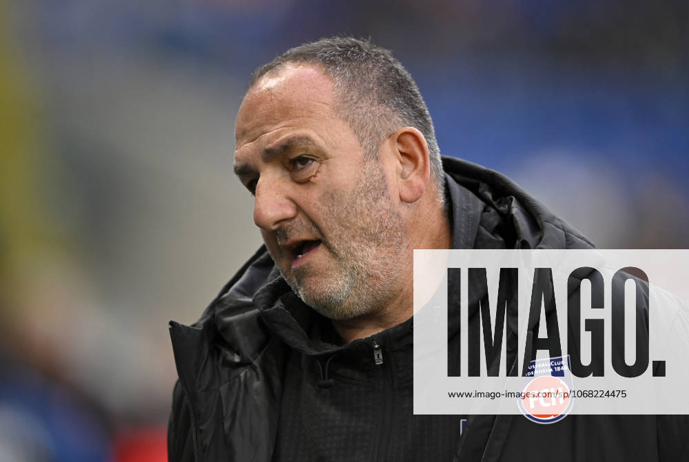 Before the match Coach Frank Schmidt 1 FC Heidenheim 1846 FCH TSG 1899 Hoffenheim vs 1 FC Heidenheim 1846 FCH 25 10 2025 DFL REGULATIONS PROHIBIT ANY USE OF PHOTOGRAPHS AS IMAGE SEQUENCES AND OR QUASI VIDEO TSG 1899 Hoffenheim vs 1 FC Heidenheim 1846 FCH