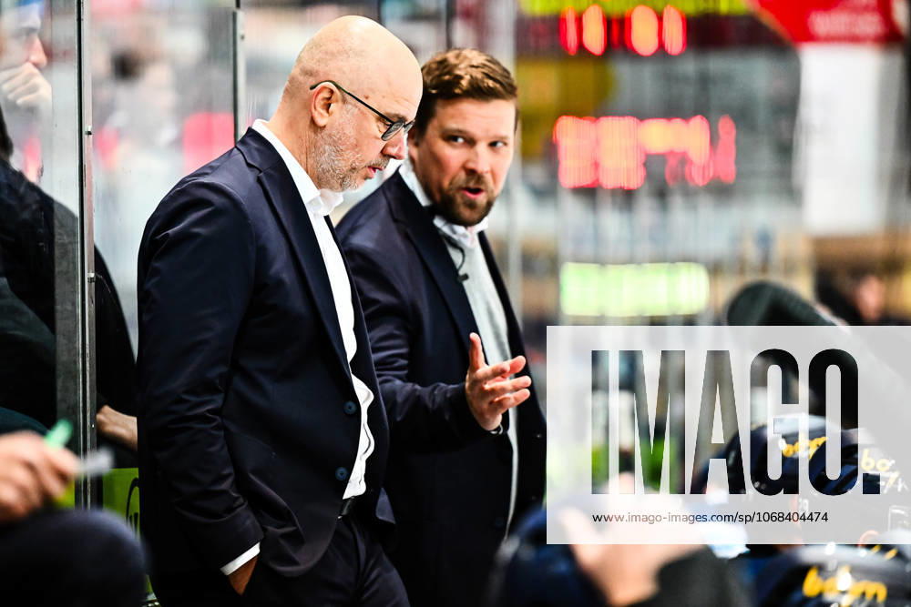 Stefan Nyman Head Coach, Head Coach, Iserlohn Roosters Jannu Kujala Co Coach, Assistant Coach, Performance Coach, Iserlohn Roosters , GER, Iserlohn Roosters vs Koeler Haie, Ice Hockey, Penny DEL, Matchday 15, Season 2025 2026, 28 10 2025, GER, Iserlohn Roosters vs Koeler Haie, Ice Hockey, Penny DEL, Matchday 15, Season 2025 2026, 28 10 2025 Iserlohn