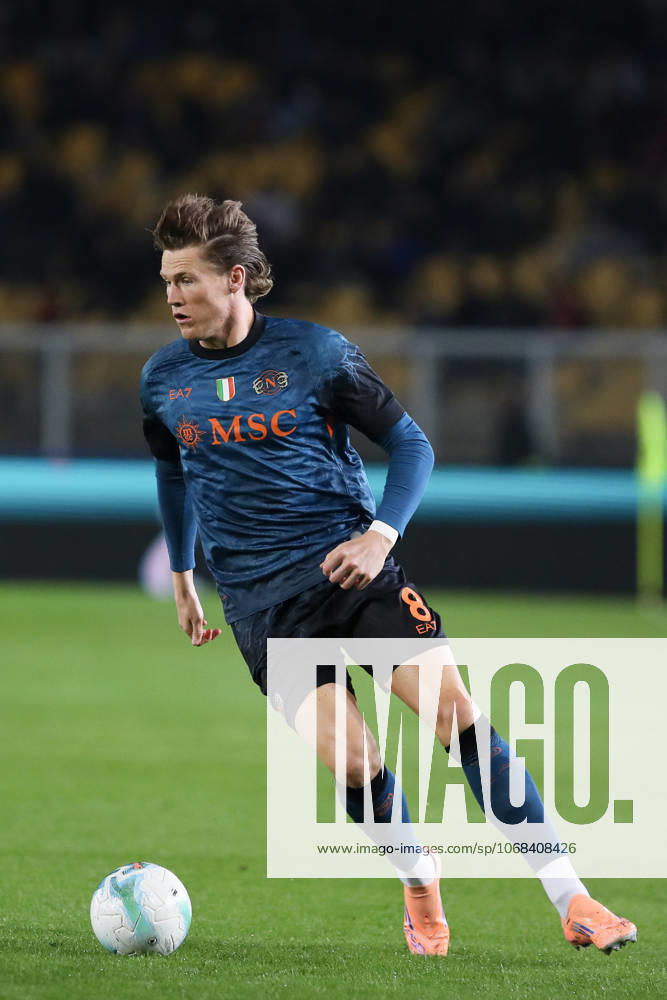 Scott McTominay of SSC Napoli in action during the serie A match between US Lecce and SSC Napoli at Ettore Giardiniero - Via del Mare stadium in Lecce (Italy), October 28,2025. massimilianoxcarnabuci