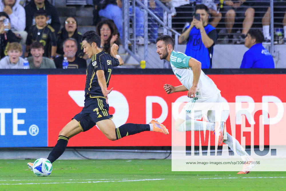 Son Heung-min 7 of the Los Angeles Football Club takes a shot into goal during Game1 of the Audi 2025 MLS, Fussball Herren, USA Cup Playoffs game against the Austin FC on Wednesday October 29, 2025 at the BMO Stadium in Los Angeles, California. LAFC defeats Austin FC, 2-1. JAVIER ROJAS PI Los Angeles USA - ZUMAp124 20251029_zaa_p124_034