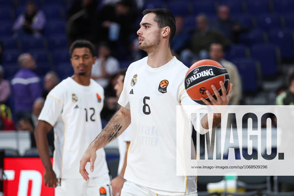 Theo Maledon of Real Madrid warms up during the EuroLeague Regular Season Round 8 match between Real Madrid and Fenerbahce Beko Istanbul at Movistar Arena on October 30, 2025 in Madrid, Spain. Madrid SPAIN - ZUMAa181 20251021_zaa_a181_435