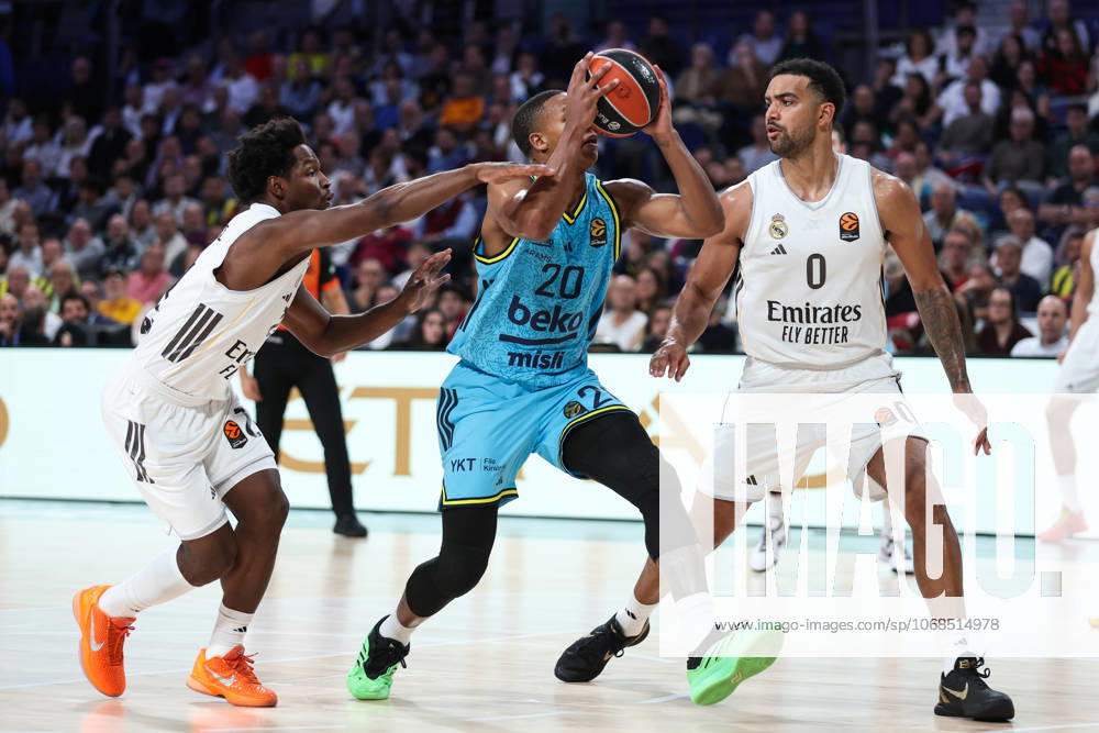 Andres Feliz of Real Madrid, Devon Hall of Fenerbahce, Trey Lyles of Real Madrid in action during the Turkish Airlines EuroLeague Regular Season Round 8 match between Real Madrid and Fenerbahce Beko Istanbul at Movistar Arena on October 30, 2025 in Madrid, Spain. Madrid SPAIN - ZUMAa181 20251021_zaa_a181_492