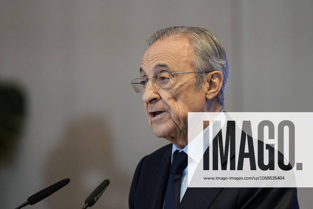 Florentino Perez Real Madrid President attends during the presentation of the 2024Ã¢â‚¬2025 Golden Boot to Kylian Mbappe in the VIP box at the Santiago Bernabeu Stadium on October 31, 2025 in Madrid, Spain. Madrid Spain - ZUMAa181 20251031_zaa_a181_058