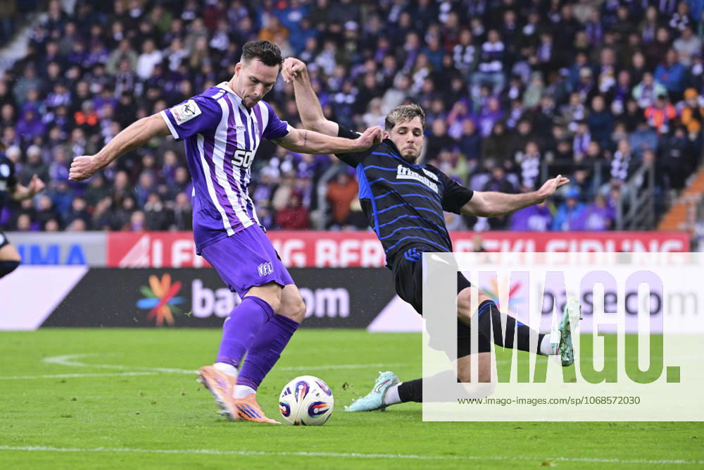 Robin Meißner 11 Osnabrueck , VfL Osnabrueck vs MSV Duisburg, Soccer, 3 Liga, 13 Matchday, 01 11 2025 DFB regulations prohibit any use of photographs as image sequences and or quasi video Osnabrueck Niedersachsen Germany