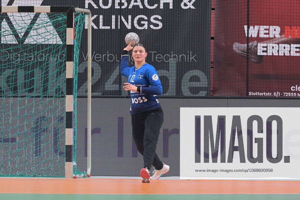 Marie Kristin Weiss TusSies Metzingen, 12 in goal TusSies Metzingen vs Buxtehuder SV, Handball, Alsco HBF, 7 League Matchday, Season 2025 2026, 01 11 2025 TusSies Metzingen vs Buxtehuder SV, Handball, Alsco HBF, 7 League Matchday, Season 2025 2026, 01 11 2025 Tuebingen
