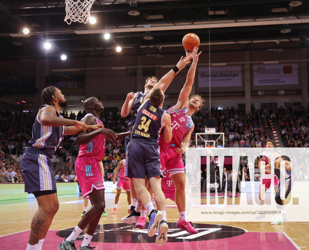 Melvin Jostmann Telekom Baskets Bonn vs ALBA Berlin 6 Speiltag season 2025 26