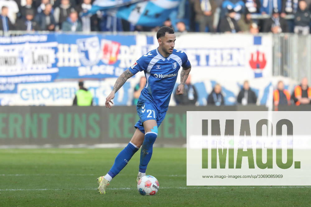 Fußball 2 Bundesliga, 1 FC Magdeburg SC Paderborn 07, v l Falko Michel Magdeburg, 21 Freisteller, Einzelbild, Ganzkoerper, single frame Magdeburg