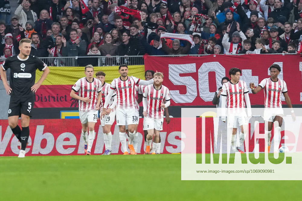 Goal celebration, Emotions, Goal shot, Goal success, Goal, Goal, Germany, Football, 1 Bundesliga, 10 Matchday, 2025 2026, SC Freiburg vs FC St Pauli, 09 11 2025, Europa Park Stadion, Freiburg, Germany DFL REGULATIONS PROHIBIT ANY USE OF PHOTOGRAPHS AS IMAGE SEQUENCES AND OR QUASI VIDEO Freiburg Europa Park Stadion Baden Württemberg Germany