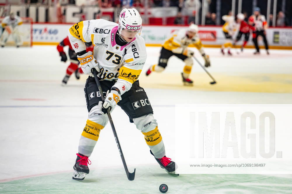 NL : Lausanne HC - HC Ajoie 14.11.2025, Lausanne, Vaudoise Arena, NL: Lausanne HC - HC Ajoie. Christophe Cavalleri (73, HC Ajoie) during the Swiss National League Ice hockey, Eishockey championship 2025-2026 match between Lausanne HC and HC Ajoie the Friday 14.11.2025 at the Vaudoise Arena in Lausanne, Switzerland. Lausanne Vaudoise Arena Vaud Switzerland