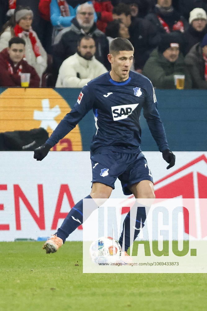 Andrej Kramaric TSG Hoffenheim, 27 on the ball , Germany, Soccer, 1 Bundesliga, Matchday 11, 2025 2026, 1 FSV Mainz vs TSG 1899 Hoffenheim, 21 11 2025, Mewa Arena, Mainz, Germany Mainz Mewa Arena Rheinland Pfalz Germany