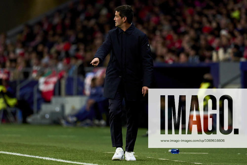 Cristian Chivu head coach of FC Internazionale Milano during the UEFA Champions League match between Atletico de Madrid and FC Internazionale Milano on November 26, 2025. - 26 11 2025 - Spain Madrid Madrid - LGMx Pictorium LePictorium_0319956