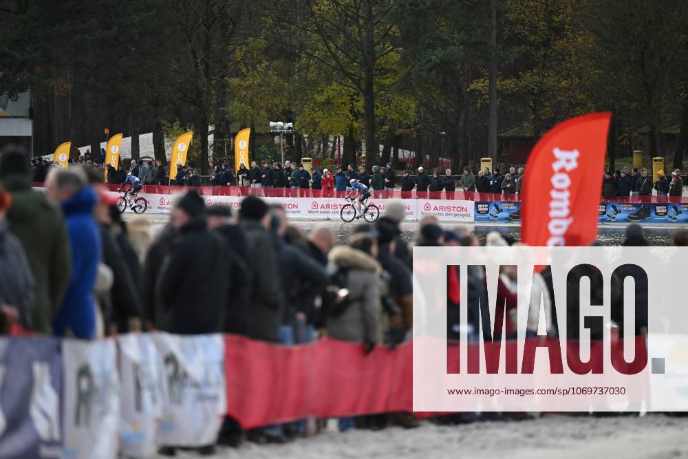 Illustration picture taken during the Boonen and Friends cyclocross cycling event for charity, Saturday 29 November 2025 in Mol. LUCxCLAESSEN x145252715x