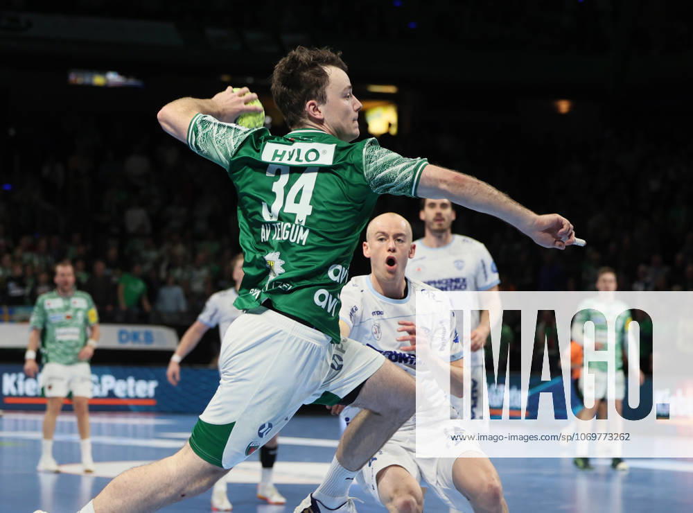GER HBL Season 2025 2026 FÜCHSE Berlin vs TBV Lemgo Lippe, 30 11 25, Max Schmeling Halle, Berlin, Hakun WEST AV TEIGUM Füchse Berlin 34