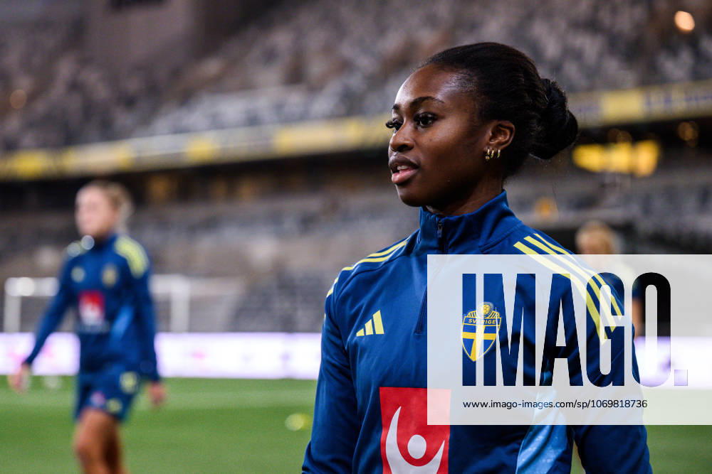 Monica Jusu Bah of the Swedish women s national football team at a training session on December 1, 2025 in Stockholm Photo Jesper Zerman BILDBYRAN kod JZ JZ0652 fotboll football soccer fotball nations league uefa womens nations league träning practice training sverige sweden dam bbeng