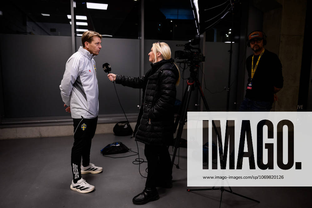 Head coach Tony Gustavsson of the Swedish women s national football team in the mixed zone after a training session on December 1, 2025 in Stockholm Photo Jesper Zerman BILDBYRAN kod JZ JZ0652 fotboll football soccer fotball nations league uefa womens nations league träning practice training sverige sweden dam bbeng