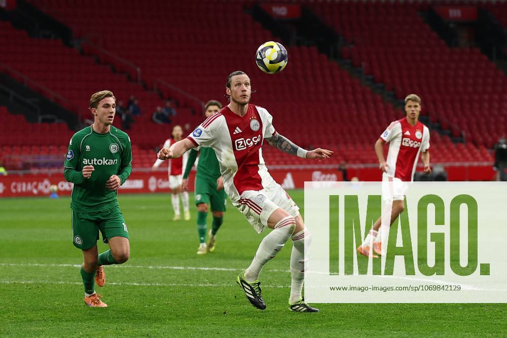 , JohanCruyff Arena , season 2025 2026 , Dutch Eredivisie Football , match between Ajax and FC Groningen (replay) , Picture shows , Ajax player Wout Weghorst Ajax - Groningen (replay) x32313310x