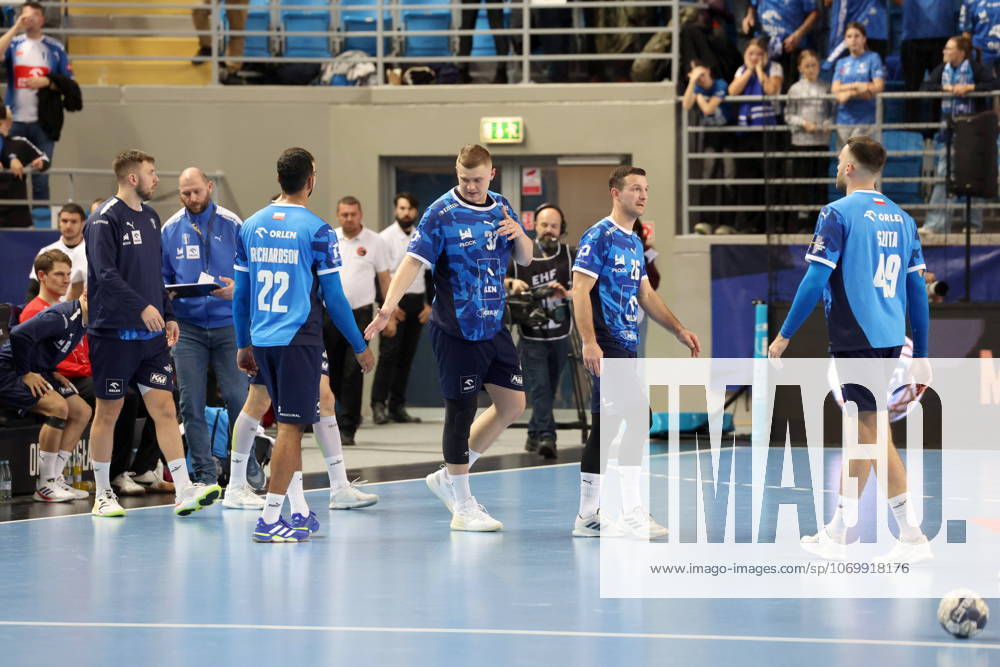 Plock 04.12.2025 Liga mistrzow pilka reczna mezczyzn faza grupowa sezon 2025 26 --- Group Phase mens handball EHF Champions League Orlen Wisla Plock - GOG Handbold piÅ‚karze wisly plock Fot. Marcin Solarz FotoPyK NEWSPIX.PL --- newspix.pl