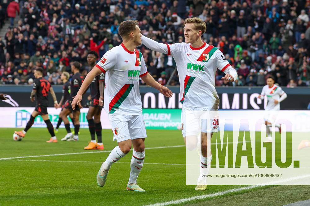 Goal celebration by Robin Fellhauer 19 FC Augsburg , Anton Kade 30 FC Augsburg to 2 0, FC Augsburg vs Bayer 04 Leverkusen, Soccer, 1 Bundesliga, 13 Matchday, 06 12 2025 DFB regulations prohibit any use of photographs as image sequences and or quasi video Augsburg Bayern Germany