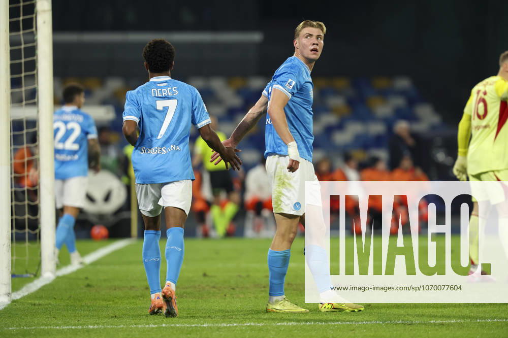 Napolis Rasmus Hojlund during the Serie A soccer match between Napoli and Juventus at the Diego Armando Maradona Stadium in Naples, southern italy - Saturday , December 07 , 2025. - Soccer .