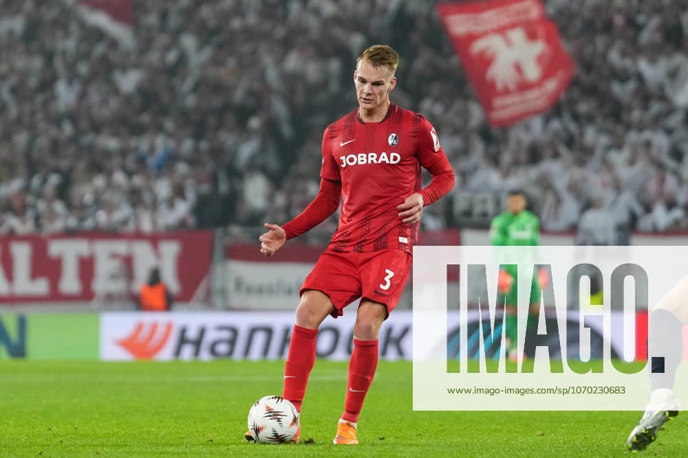 Philipp Lienhart SC Freiburg, 03 on the ball , Germany, Football, UEFA Europa League, Matchday 6, League phase, 2025 2026, SC Freiburg vs FC Salzburg, 11 12 2025, Europa Park Stadion, Freiburg, Germany Freiburg Europa Park Stadion Baden Württemberg Germany