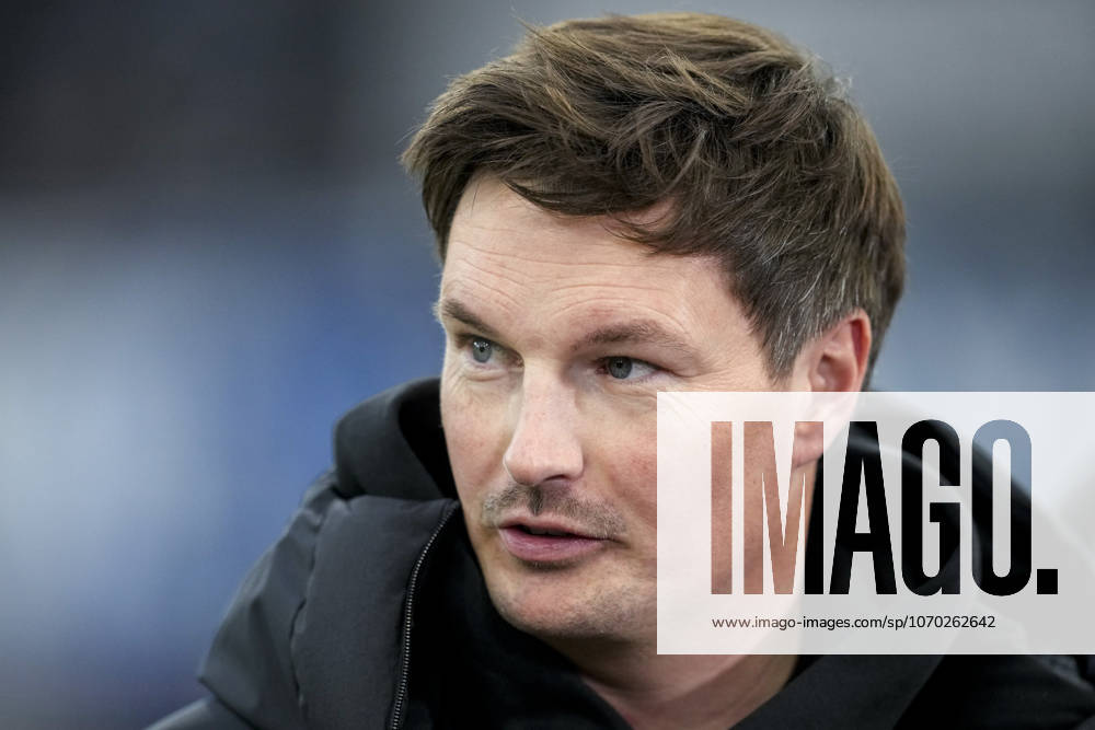 Merlin Polzin Coach, Head Coach, HSV , Single Image, Single Photo, Action, Action, 13 12 2025, Sinsheim Germany , Football, Bundesliga, TSG 1899 Hoffenheim Hamburger SV, DFB DFL REGULATIONS PROHIBIT ANY USE OF PHOTOGRAPHS AS IMAGE SEQUENCES AND OR QUASI VIDEO
