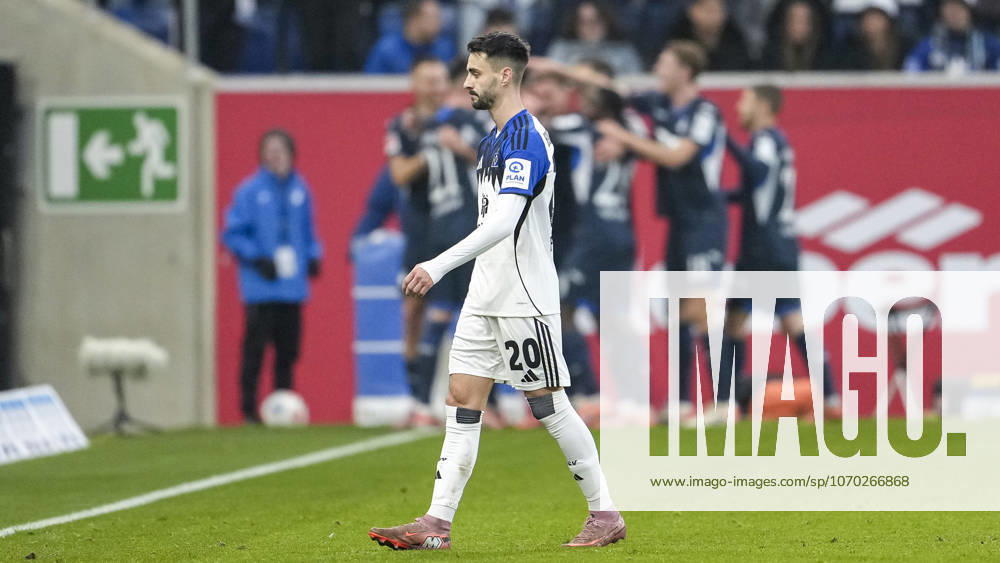 Fabio Vieira HSV, 20 , Player of Hamburger SV HSV , looking disappointed, disappointment, frustration, disappointed, pessimistic, after the conceded goal to 2 0, action, action scene, 13 12 2025, Sinsheim Germany , Football, Bundesliga, TSG 1899 Hoffenheim Hamburger SV, DFB DFL REGULATIONS PROHIBIT ANY USE OF PHOTOGRAPHS AS IMAGE SEQUENCES AND OR QUASI VIDEO