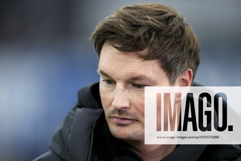 Merlin Polzin coach, head coach, HSV , single picture, single photo, action, action, looking disappointed, disappointment, frustration, disappointed, pessimistic, 13 12 2025, Sinsheim Germany , football, Bundesliga, TSG 1899 Hoffenheim Hamburger SV, DFB DFL REGULATIONS PROHIBIT ANY USE OF PHOTOGRAPHS AS IMAGE SEQUENCES AND OR QUASI VIDEO