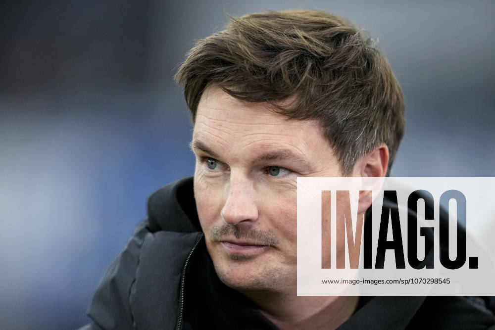 Merlin Polzin Coach, Head Coach, HSV , Single Image, Single Photo, Action, Action, 13 12 2025, Sinsheim Germany , Football, Bundesliga, TSG 1899 Hoffenheim Hamburger SV, DFB DFL REGULATIONS PROHIBIT ANY USE OF PHOTOGRAPHS AS IMAGE SEQUENCES AND OR QUASI VIDEO