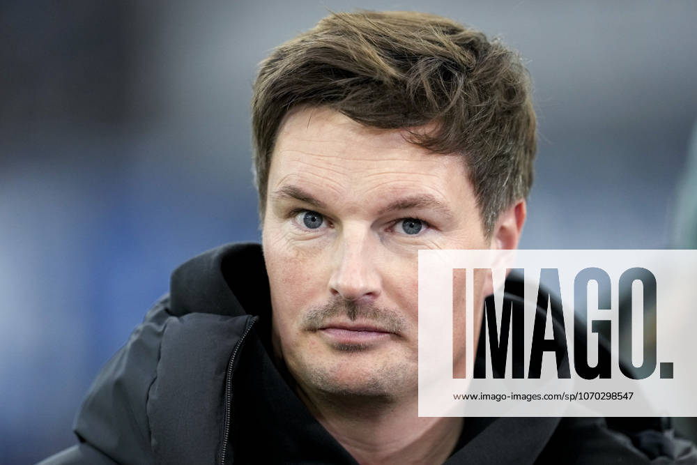 Merlin Polzin Coach, Head Coach, HSV , Single Image, Single Photo, Action, Action, Portrait, Portrait, 13 12 2025, Sinsheim Germany , Football, Bundesliga, TSG 1899 Hoffenheim Hamburger SV, DFB DFL REGULATIONS PROHIBIT ANY USE OF PHOTOGRAPHS AS IMAGE SEQUENCES AND OR QUASI VIDEO