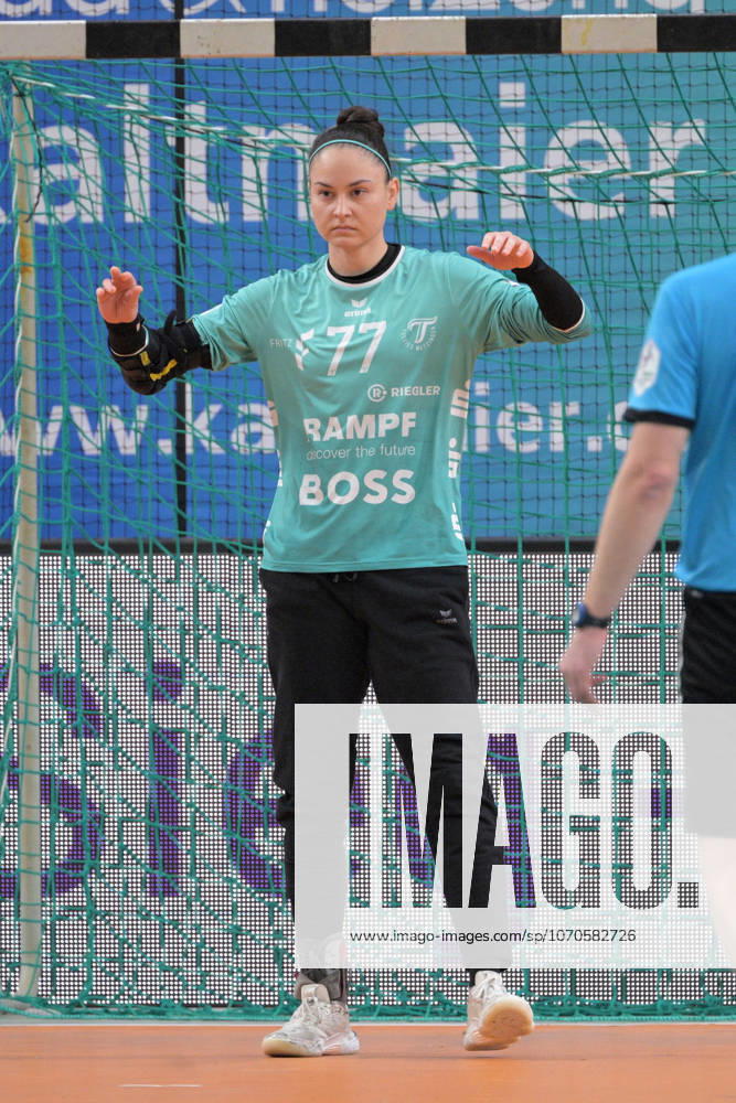 Sara Suba TusSies Metzingen, 77 in goal TusSies Metzingen vs VfL Oldenburg, Handball, Alsco HBF, 11 League Matchday, Season 2025 2026, 21 12 2025 TusSies Metzingen vs VfL Oldenburg, Handball, Alsco HBF, 11 League Matchday, Season 2025 2026, 21 12 2025 Tuebingen