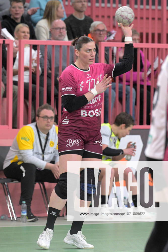Gabriela Clausson Bitolo TusSies Metzingen, 22 TusSies Metzingen vs BVB Borussia Dortmund Handball, Handball, Alsco HBF, 12 League Matchday, Season 2025 2026, 07 01 2026 TusSies Metzingen vs BVB Borussia Dortmund Handball, Handball, Alsco HBF, 12 League Matchday, Season 2025 2026, 07 01 2026 Tuebingen
